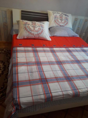  large apartment near sea  Ильичевск